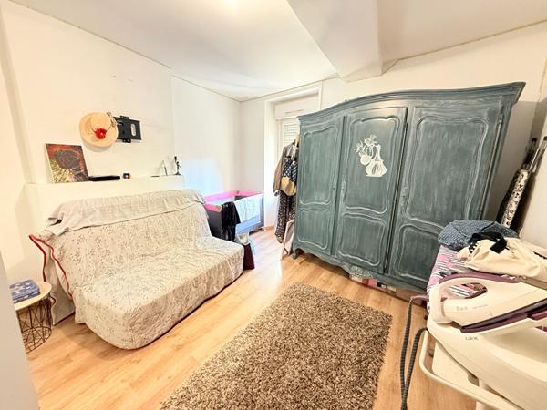 Maison 4 pièce(s) 86.72 m2 quartier AVESNIERES LAVAL