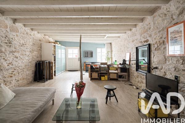 Maison à vendre 5 pièces 138 m² Saintes