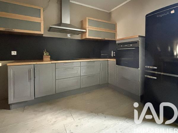 Maison à vendre 5 pièces 138 m² Saintes