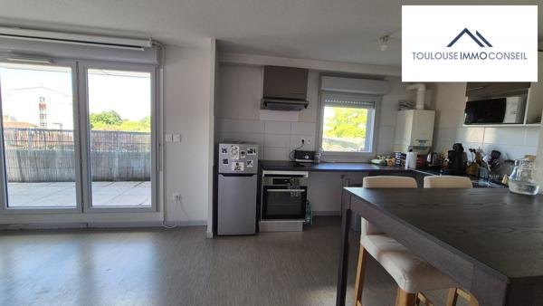 Appartement T3 dernier étage avec terrasse