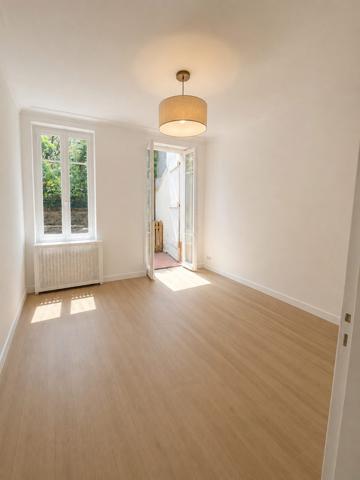 MAISON AVEC JARDIN JEANNE D'ARC