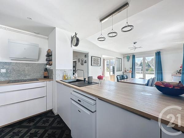 Appartement F5 à vendre  4 pièces - 96 m2 CASTELNAU LE LEZ - 34