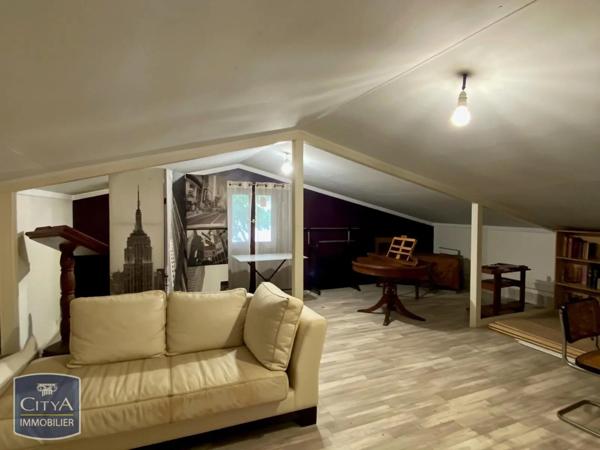 Maison à vendre 4 pièces 195m² Saint-Denis (97400)