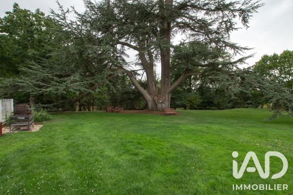 Maison à vendre 40 pièces 2 000 m² Châtillon-sur-Indre