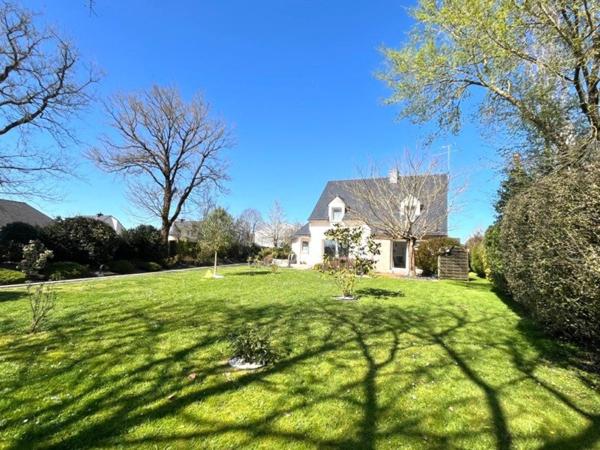 Belle propriété à 400m des commerces!