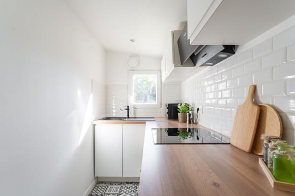 Bas de villa type 2 avec piscine / Trois Lucs