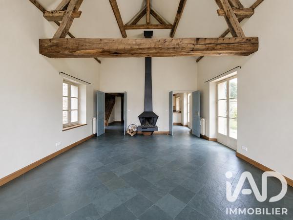 Location maison 7 pièces 153 m² La Celle-les-Bordes