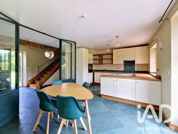 Location maison 7 pièces 153 m² La Celle-les-Bordes