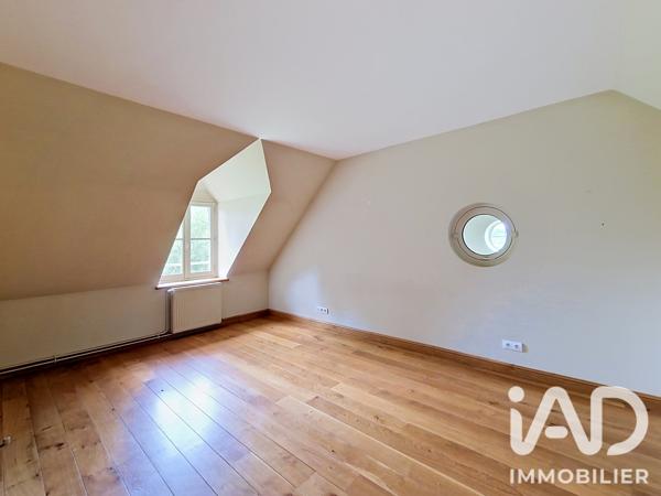 Location maison 7 pièces 153 m² La Celle-les-Bordes