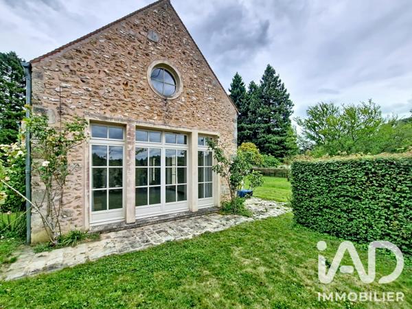 Location maison 7 pièces 153 m² La Celle-les-Bordes