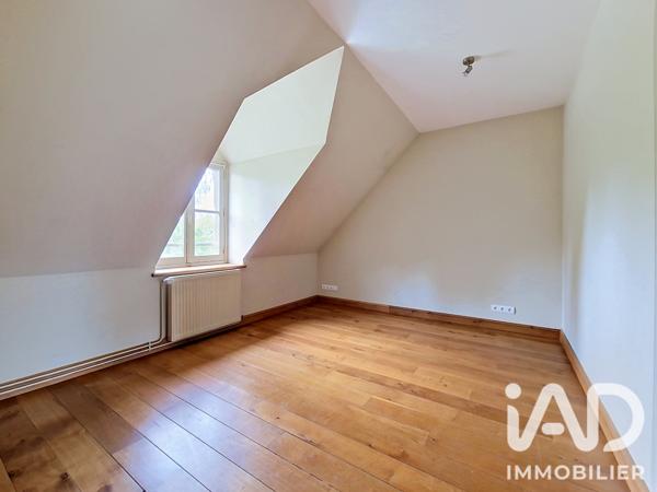 Location maison 7 pièces 153 m² La Celle-les-Bordes