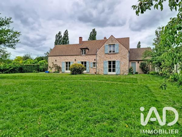 Location maison 7 pièces 153 m² La Celle-les-Bordes
