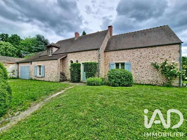 Location maison 7 pièces 153 m² La Celle-les-Bordes