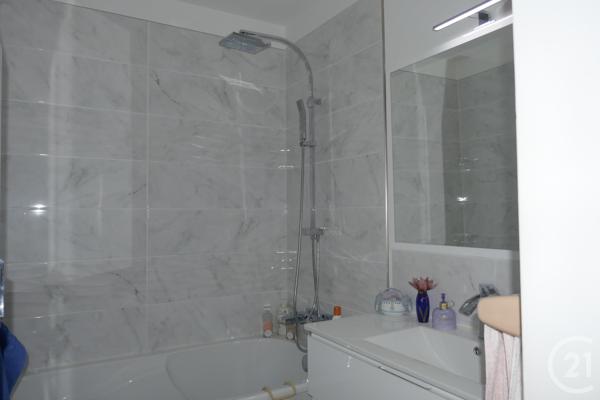 Appartement F4 à vendre  4 pièces - 80,92 m2 MARGENCY - 95