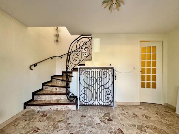 Maison de caractère 3/4 pièces avec combles aménageables