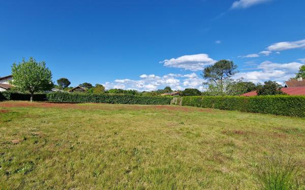 Terrain à vendre    Lit-et-Mixe