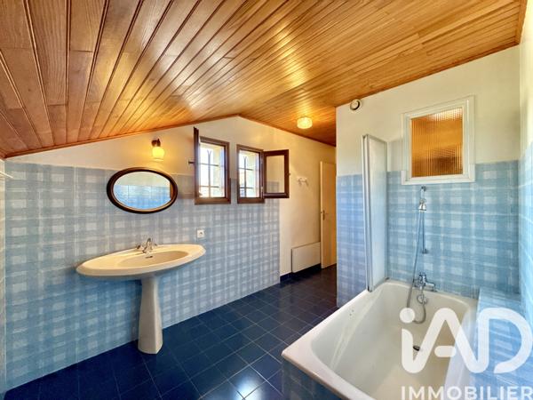 Maison à vendre 7 pièces 210 m² Saint-Jean-en-Royans