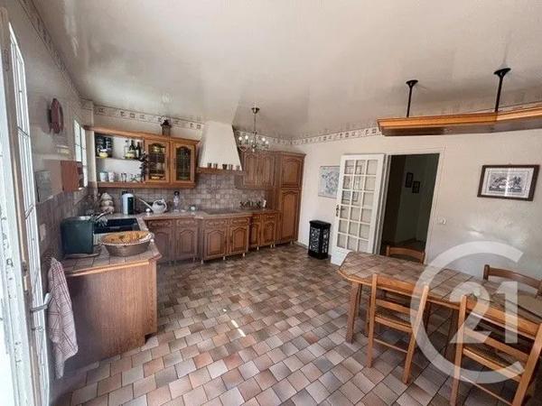 Maison à vendre  14 pièces - 337 m 2   DAMMARTIN EN GOELE  - 77