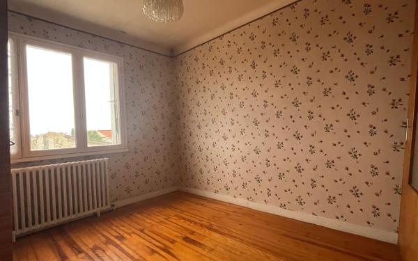 Maison à vendre    5 pièces • 117 m2 Vérines