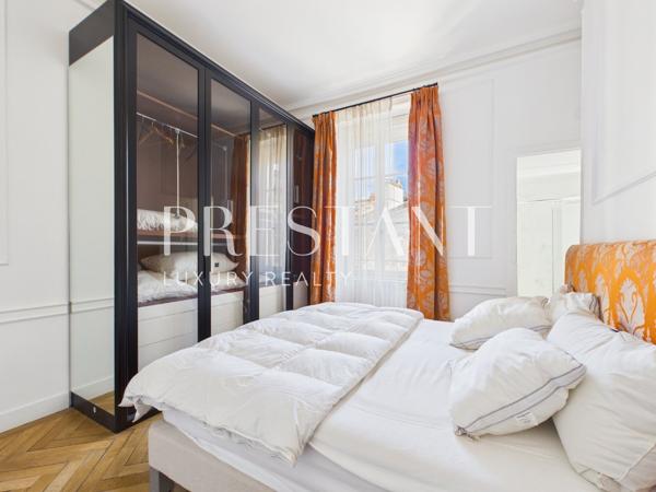 Triangle D’Or – Appartement haussmanien 95m², BORDEAUX