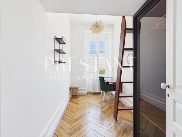 Triangle D’Or – Appartement haussmanien 95m², BORDEAUX