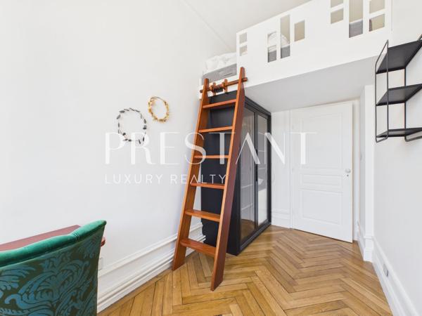 Triangle D’Or – Appartement haussmanien 95m², BORDEAUX