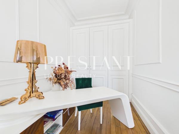 Triangle D’Or – Appartement haussmanien 95m², BORDEAUX