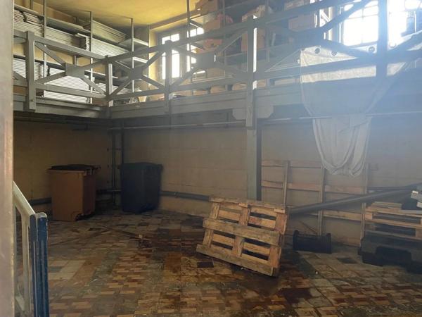 Vente Local commercial 4 pièces 270 m2 à Lavelanet