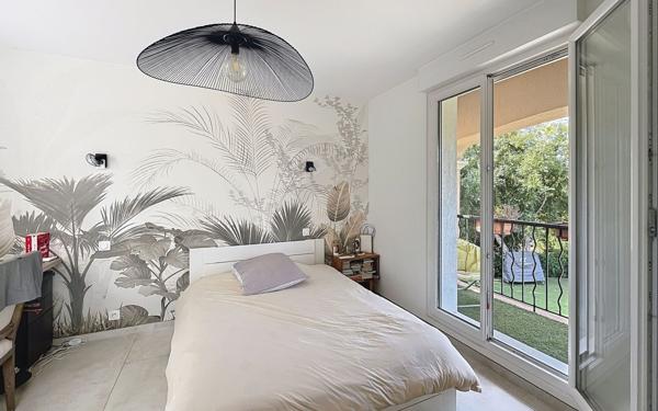 Maison à vendre    5 pièces • 119 m2 Saint-Raphaël