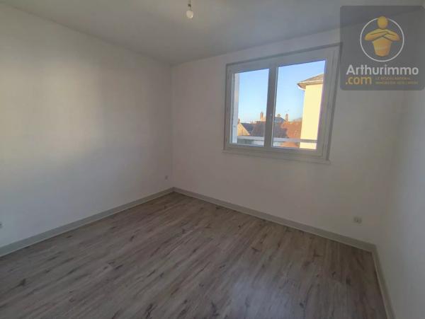 Location Appartement 4 pièces 71 m2 à Beaugency