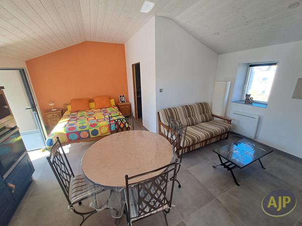 Maison à vendre Challans - 5 pièces, 127m² avec 3 chambre(s) à 378 200€ - AJP Immobilier Challans