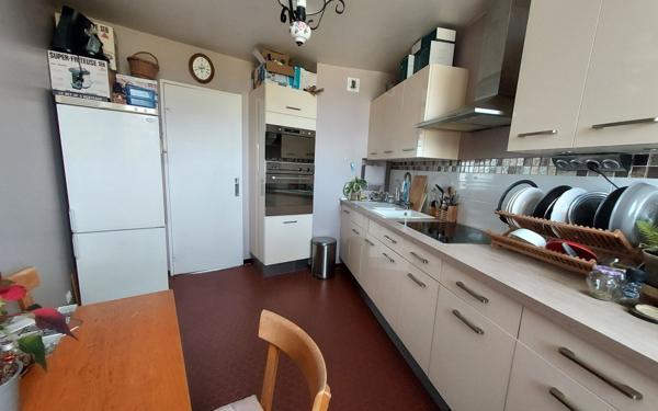 Appartement à vendre    3 pièces • 74,04 m2 Noisy-le-Grand