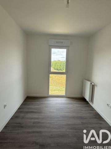 Location appartement 4 pièces 80 m² Lisses