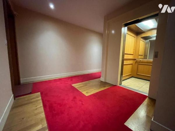 T3 DANS UNE COPROPRIETE DE STANDING