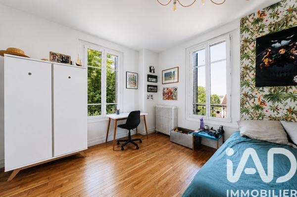 Maison à vendre 8 pièces 238 m² Clamart