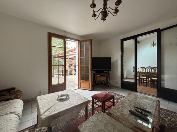 PAVILLON F6 - 100 M² - DRANCY