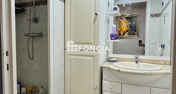 À vendre Appartement 4 pièces 110.71 m² - Saint-raphaël 83700