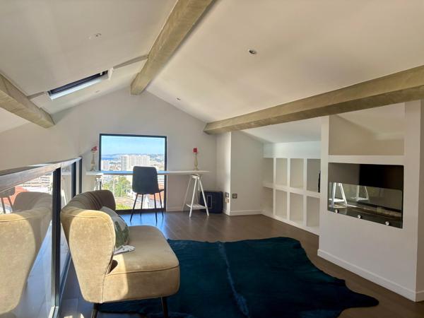 Maison 5 pièces - 169 m² Bien prestige