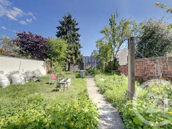 Appartement F4 à vendre  4 pièces - 72,65 m 2   NOISY LE GRAND  - 93