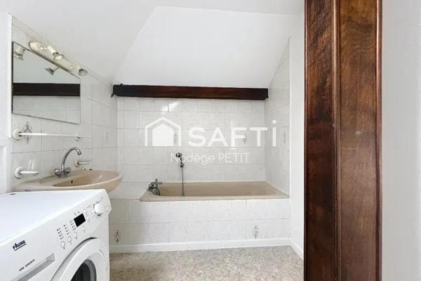 Metz Queuleu –A rénover !  Appartement 96 m² au dernier étage