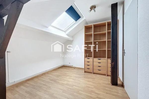 Metz Queuleu –A rénover !  Appartement 96 m² au dernier étage