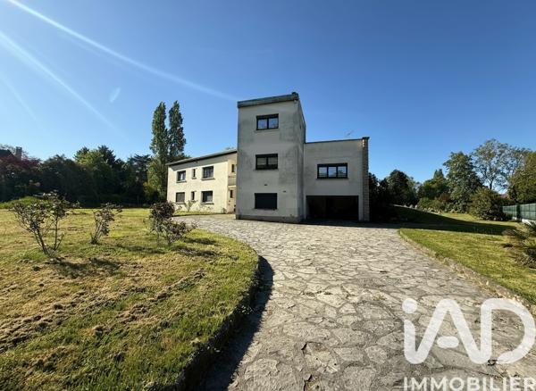 Maison à vendre 10 pièces 285 m² La Norville