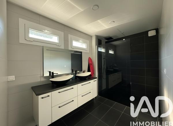 Maison à vendre 10 pièces 285 m² La Norville