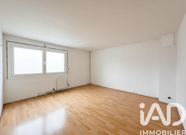 Maison à vendre 10 pièces 285 m² La Norville