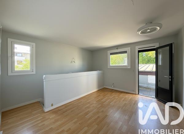 Maison à vendre 10 pièces 285 m² La Norville