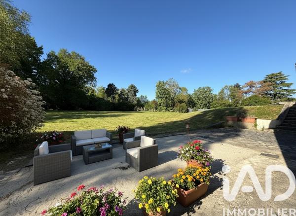 Maison à vendre 10 pièces 285 m² La Norville