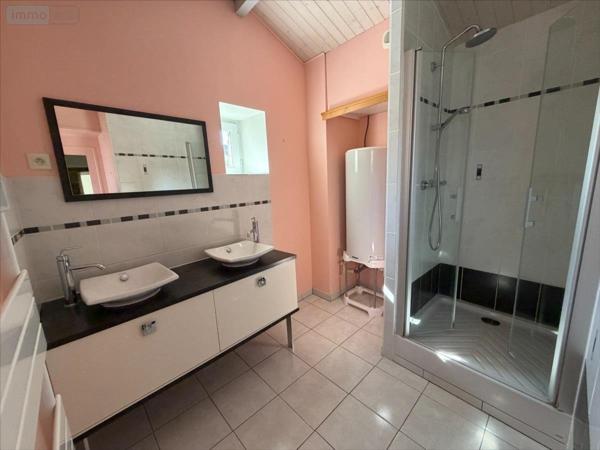 Maison restaurée à vendre à Échiré dans les Deux-Sèvres (79410), ref : 79066-1093661