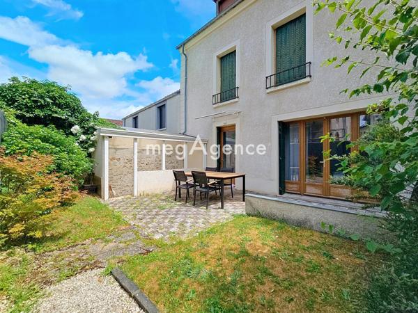 Maison à FLINS-SUR-SEINE, 78410 - 6 pièces 135m²