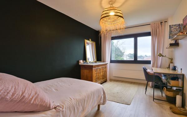 Appartement à vendre    5 pièces • 104 m2 Tassin-la-Demi-Lune