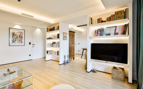 Appartement à vendre    5 pièces • 104 m2 Tassin-la-Demi-Lune